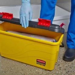 Rubbermaid 7 Gal. Yellow Polypropylene Disinfectant Mop Bucket With Lid, 1 EA -Cleaning tool store PI Asset 966518